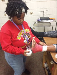 Alexx’s experience as an athletic trainer has inspired her to pursue it as a career.